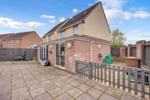 Photo 27- click for photo gallery